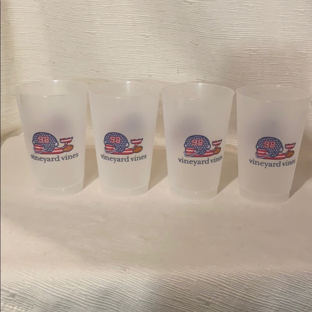 Vineyard Vines Set-Four(4)Football Flag Whale Cups
